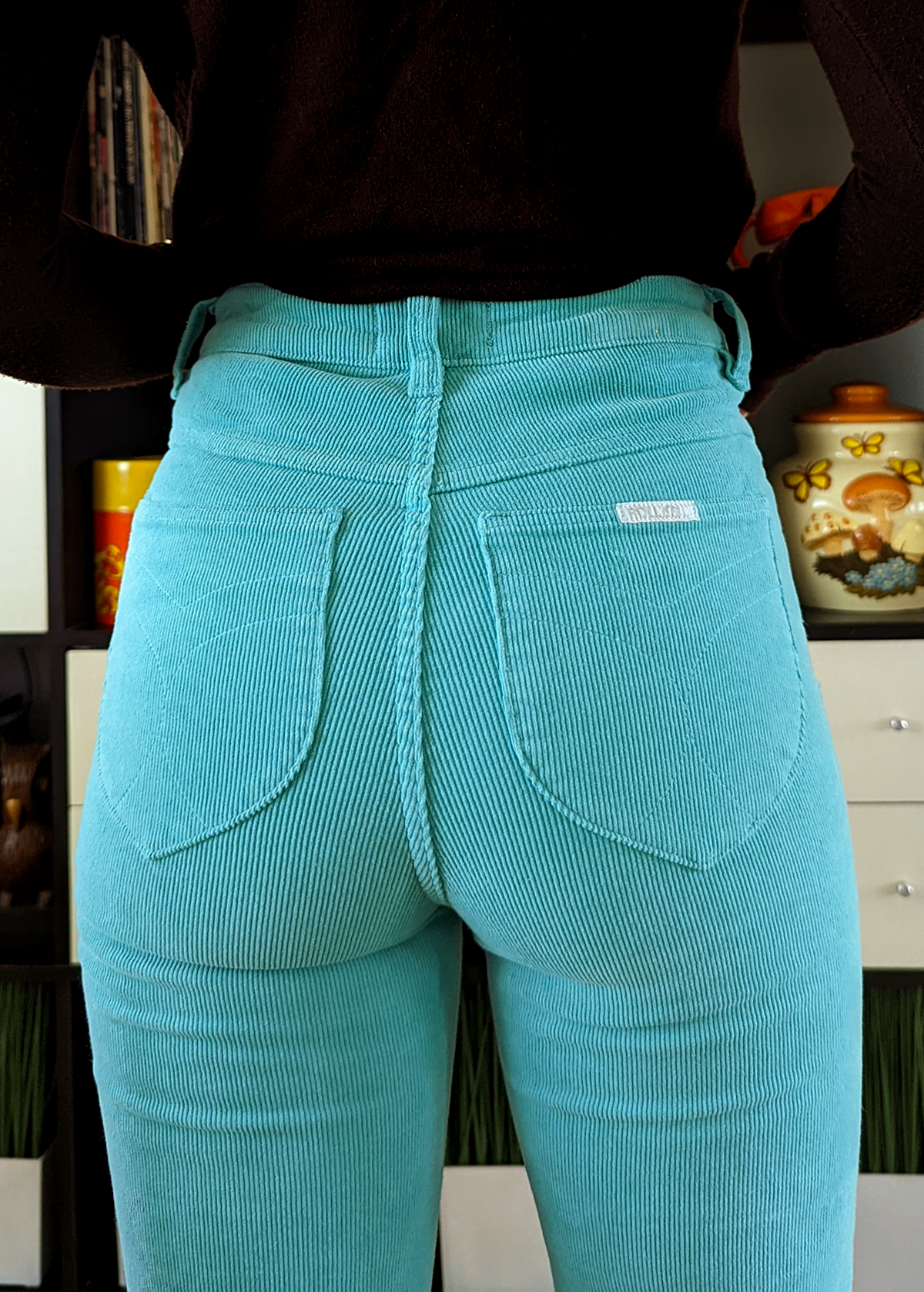 Rolla's Jeans Turquoise Corduroy Flares. 70s inspired bell bottoms with a high rise waist, velvety thin wale corduroy, and a flare leg