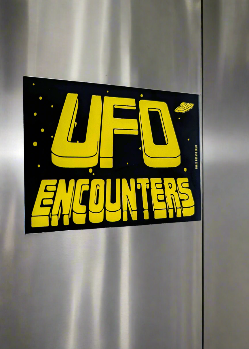 UFO Encounters Oversized Magnet