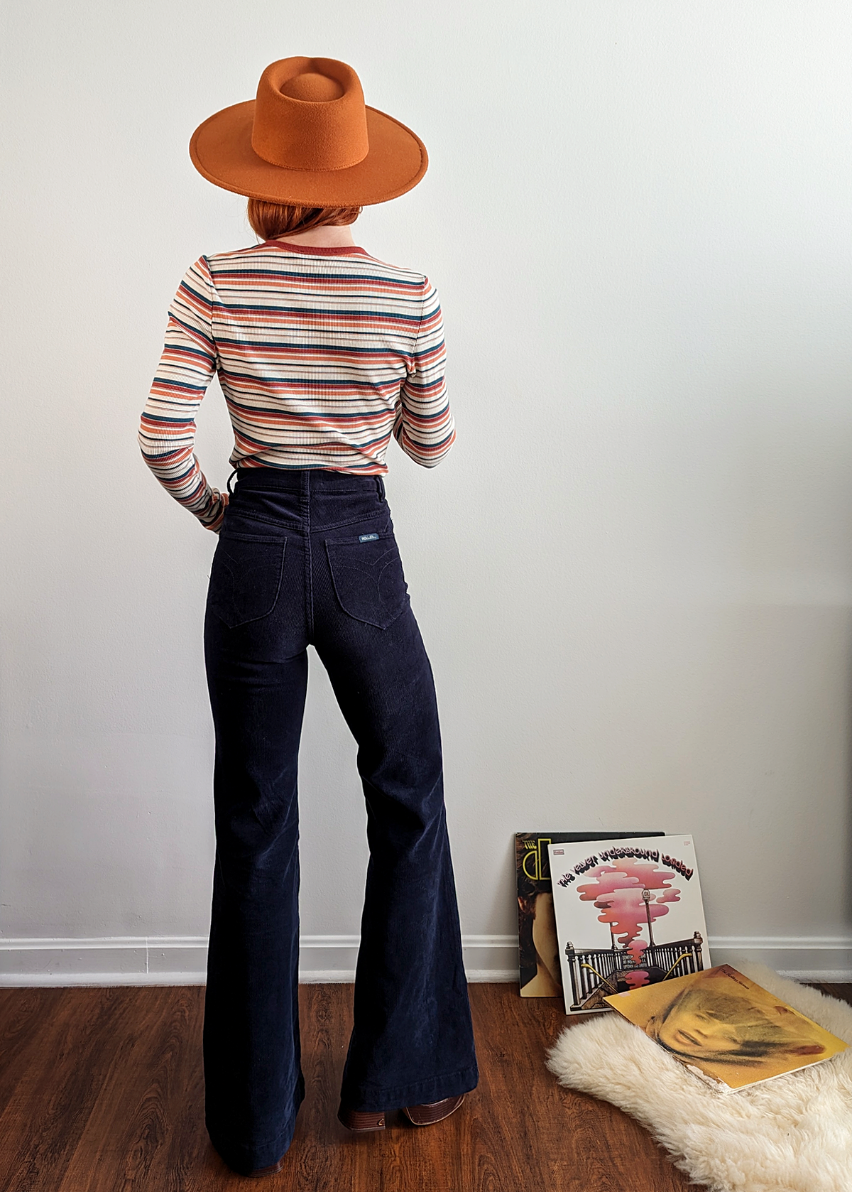 Rolla's Jeans Navy Corduroy Eastcoast Flare: Retro 70s inspired bell bottoms with a high rise waist and velvety soft thin wale corduroy.  