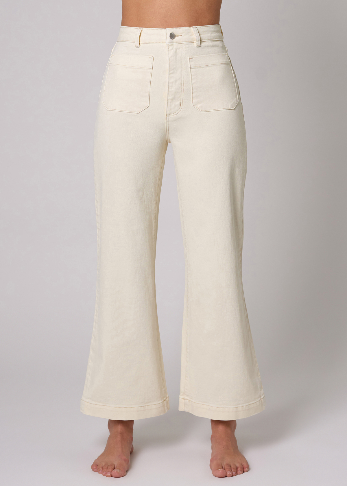 Rolla's Jeans Buttercream Ivory Sailor Jean with a high rise waist, patch front pockets, and wide, cropped ankle length leg