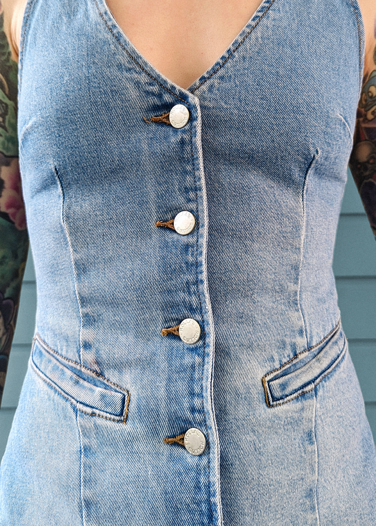rollas denim dress Rolla's :: Mara Button Down Denim Midi Dress in Deep Blue Wash