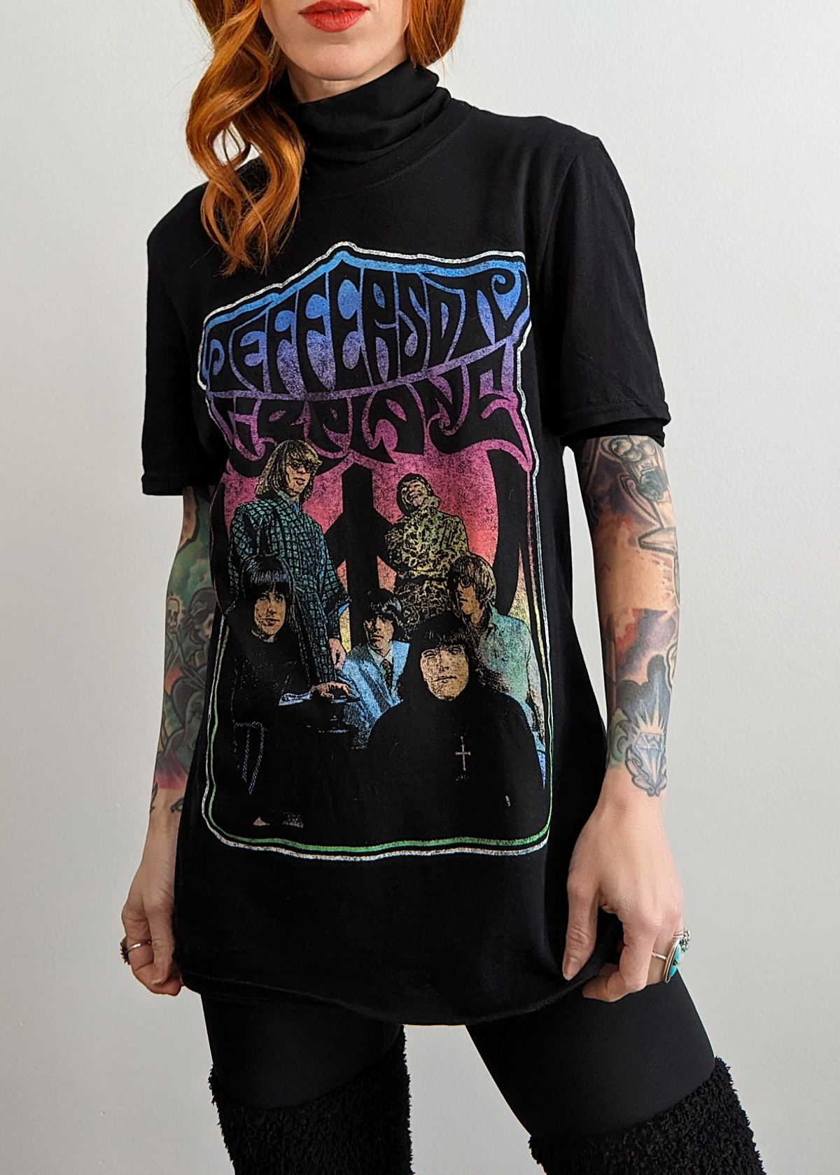 Black 60s inspired psychedelic Jefferson Airplane Peace slouchy fit tee by Daisy Street