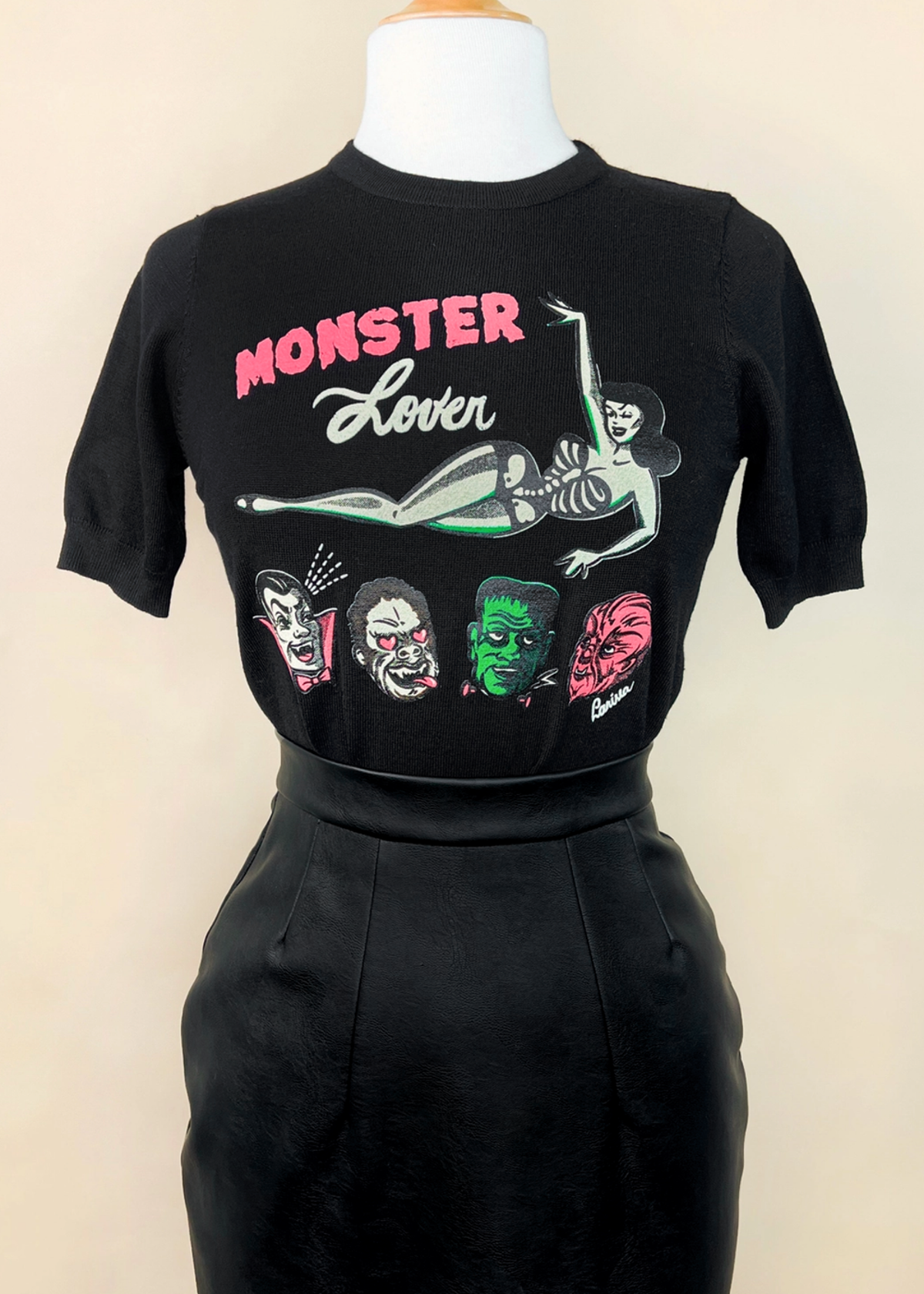 Monster Lover Short Sleeve Knit Top