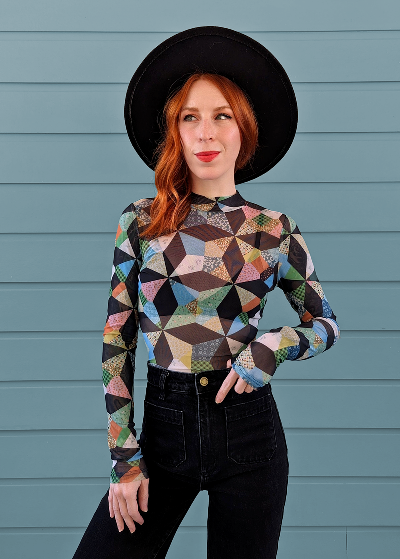 Star Quilt Mesh Mock Neck Top