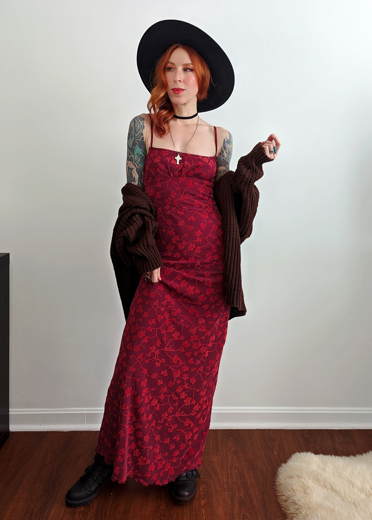 Red slinky maxi 2024 dress