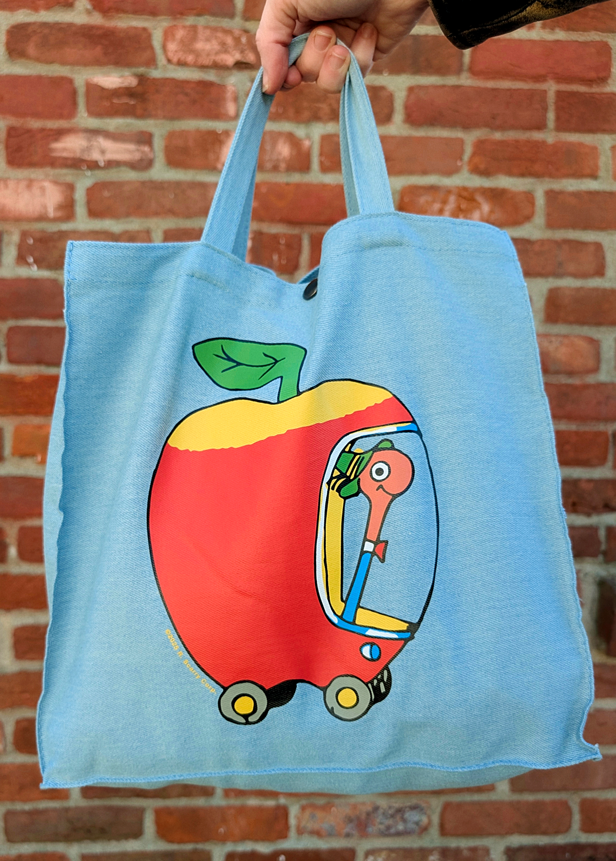 Lowly Worm Apple Car Market Tote Bag