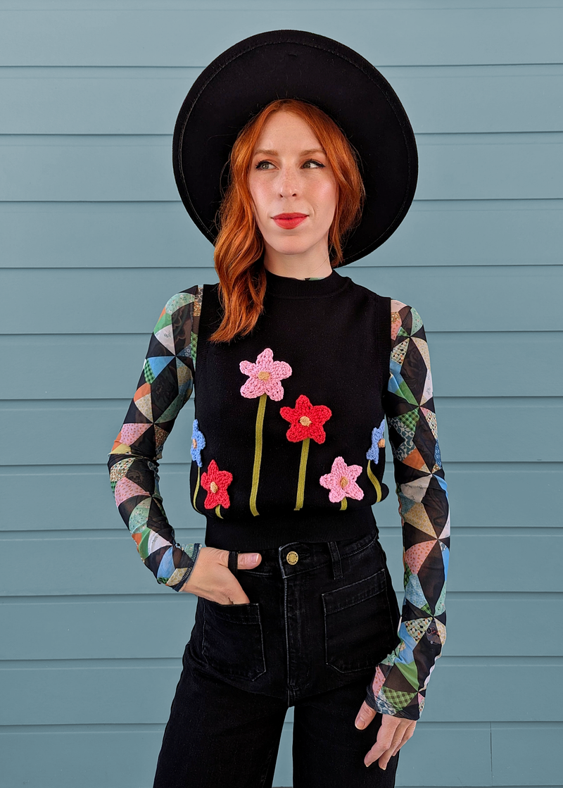 Star Quilt Mesh Mock Neck Top
