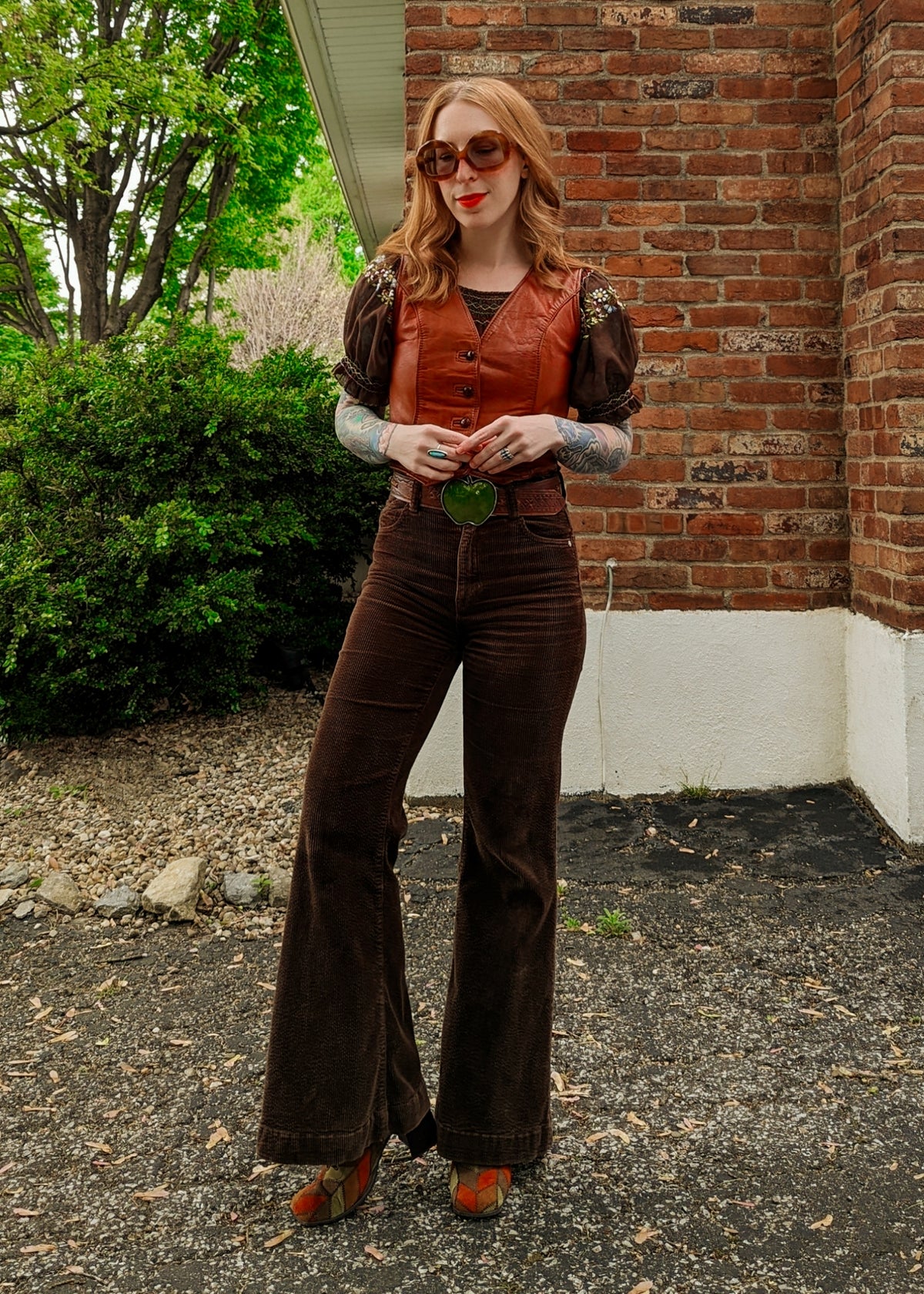 70s inspired brown stretch corduroy Eastcoast Flares with high rise waist by Rolla's Jeans