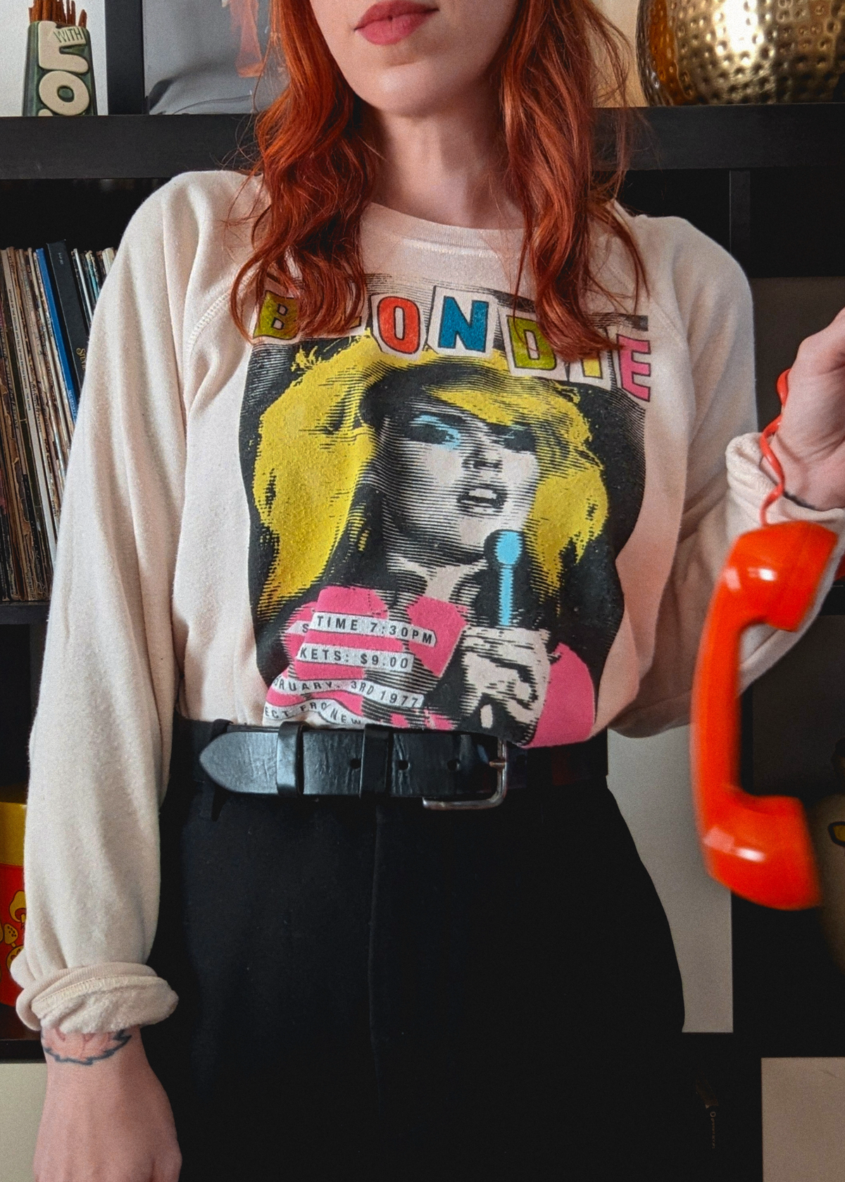 Daydreamer LA Cream Dirty White Raglan Crew Neck Sweatshirt with colorful Blondie 1977 Showtime graphics at front, made in California and officially licensed